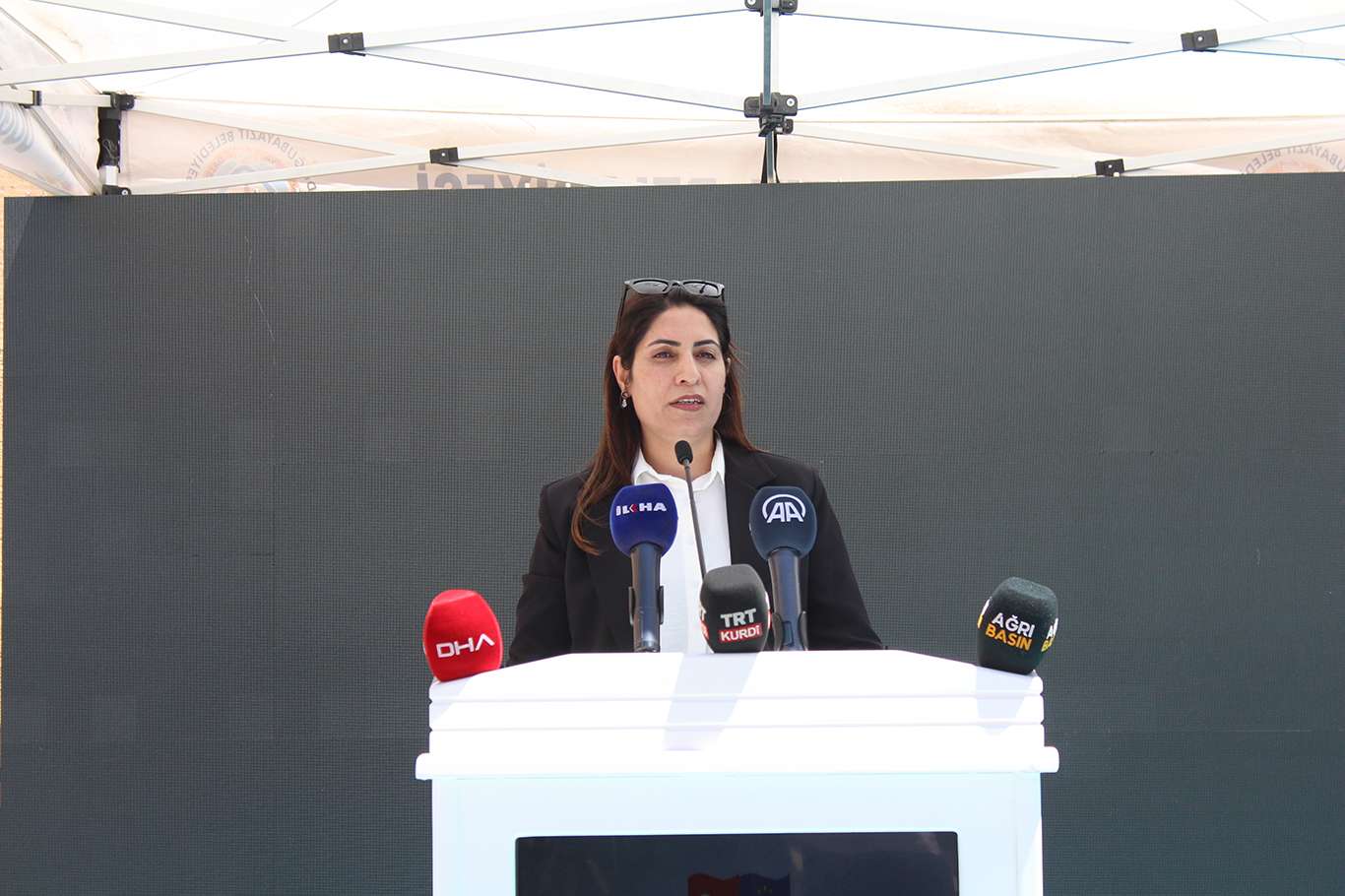 Ağrı'nın Doğubayazıt ilçesinde AB destekli 13 milyon Euro'luk atık su arıtma tesisinin temeli atıldı Ağrı'nın Doğubayazıt ilçesinde AB destekli 13 milyon Euro'luk atık su arıtma tesisinin temeli atıldı